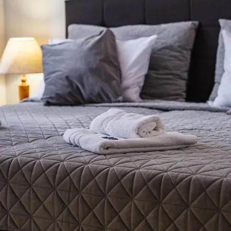 Luxury With Sea View,free Parking! Apartment